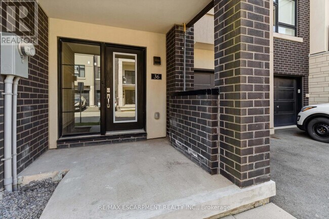 Photo du bâtiment - 1121 Cooke Blvd.