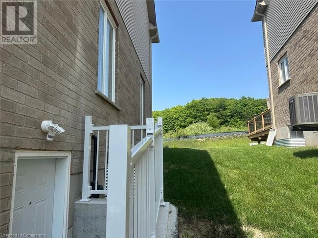 Building Photo - 244 Ladyslipper Dr