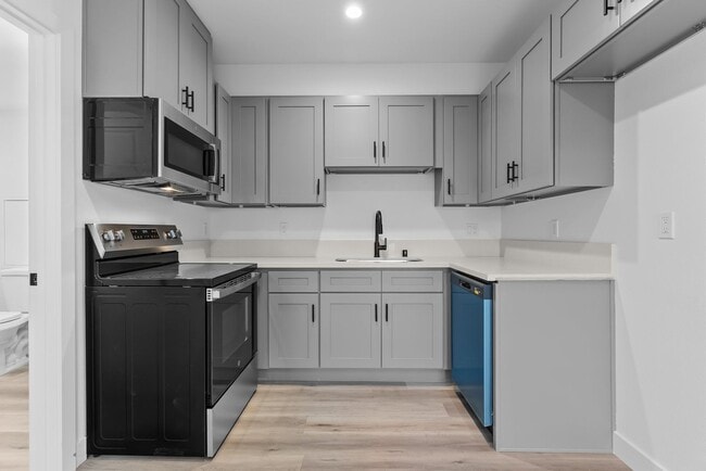 Interior Photo - 9632 Ball Road