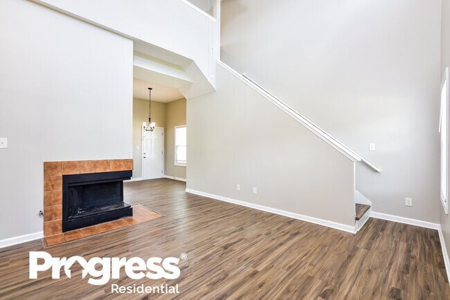 Foto del edificio - 3443 Oaktree Way