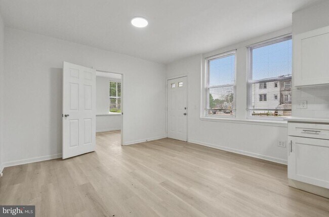 Building Photo - 1999 Church Ln