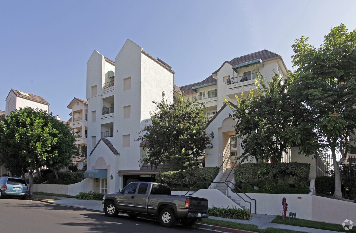 Primary Photo - 3795 Georgia St