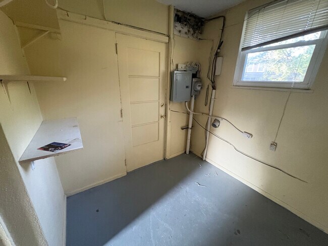 Foto del edificio - 13 Dewitt St