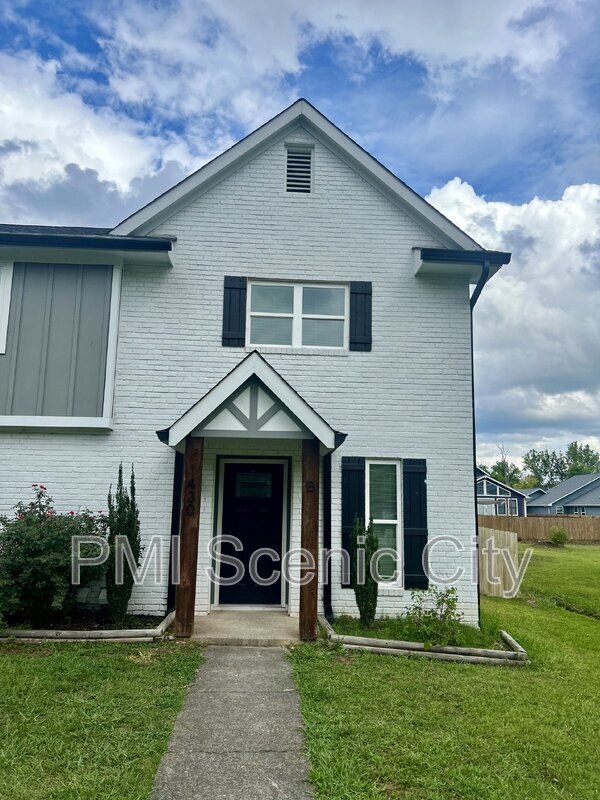 Building Photo - 1430 Stratton Pl Dr