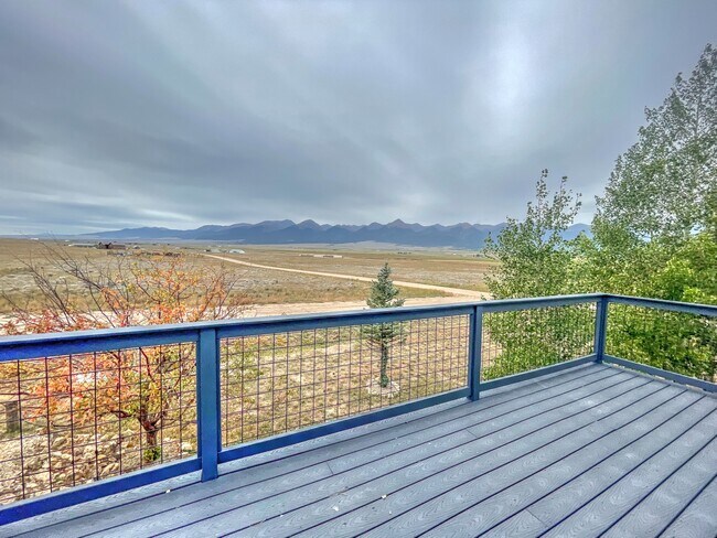 Front deck views - 515 S 5th St