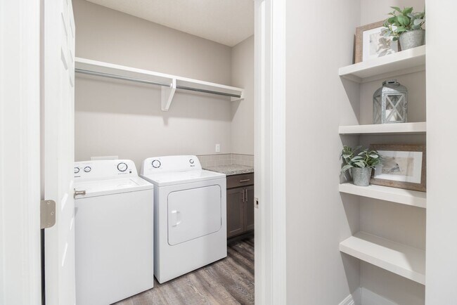 Building Photo - +55 Lease Community