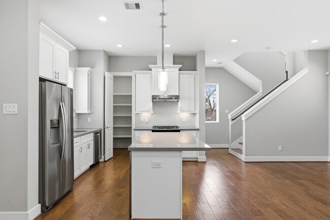 Foto del edificio - 1222 Upton St