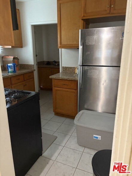 Foto del edificio - 1956 W 73rd St