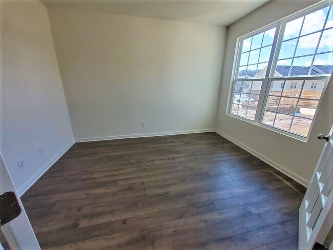 Foto del edificio - Beautiful, like new home in Mt Juliet with...