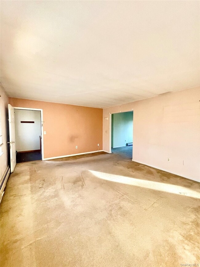 Building Photo - 19 New St