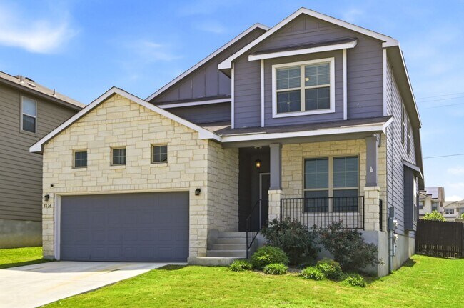 Foto del edificio - 4 Bedroom Home for Rent in San Antonio with Solar Panels – Cinco Lakes Move-In Ready!