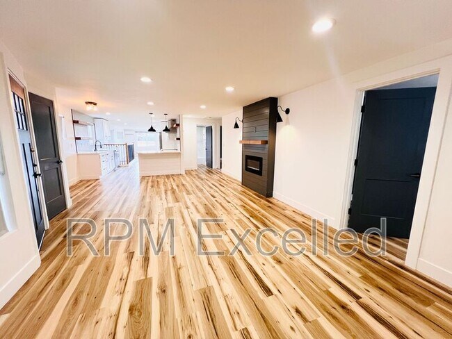 Foto del edificio - 306 4th St NE