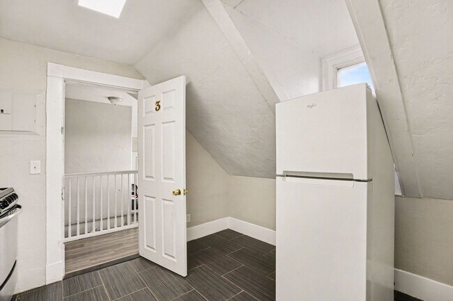 Foto del edificio - 403 N Wahsatch Ave