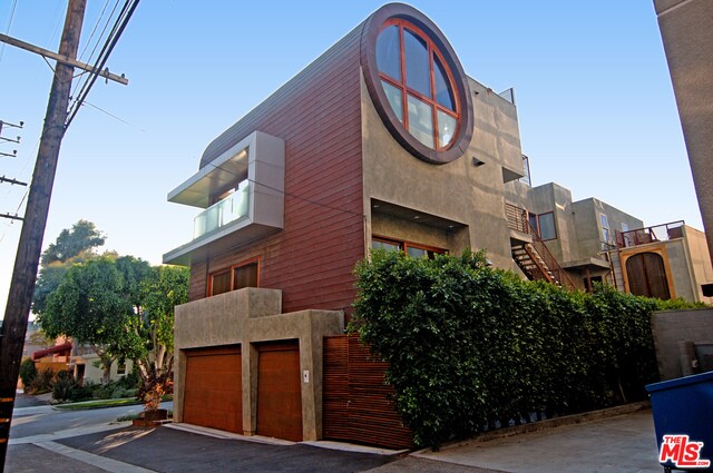 Foto principal - 1800 Thayer Ave