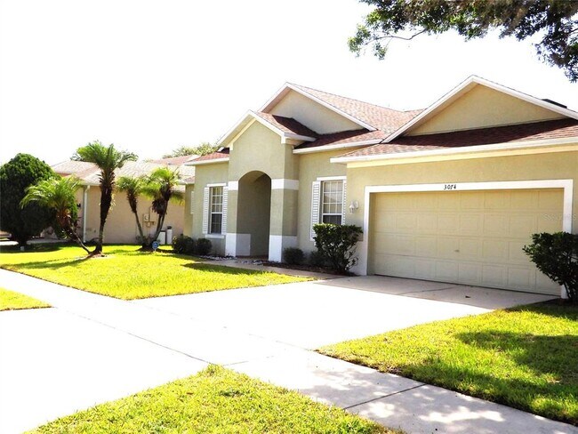 Foto del edificio - 3074 Bay Laurel Cir N