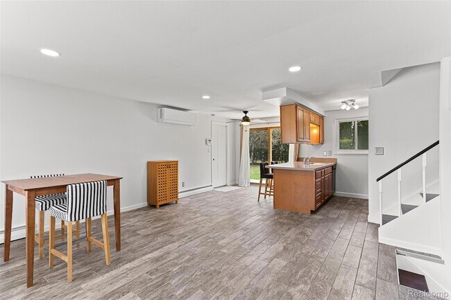 Foto del edificio - 25690 Glamorgan Dr