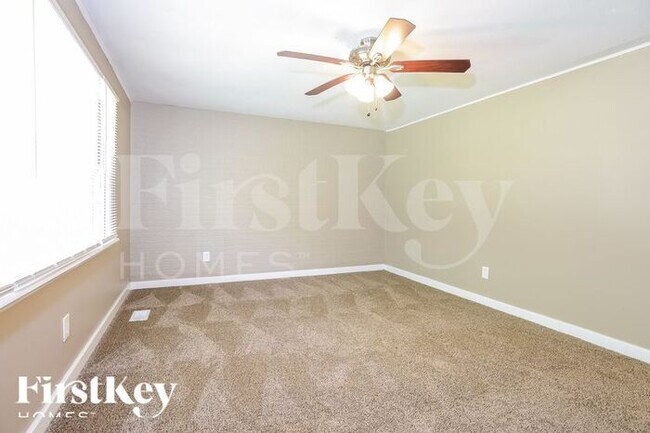 Foto del edificio - 2293 Maxville Ln