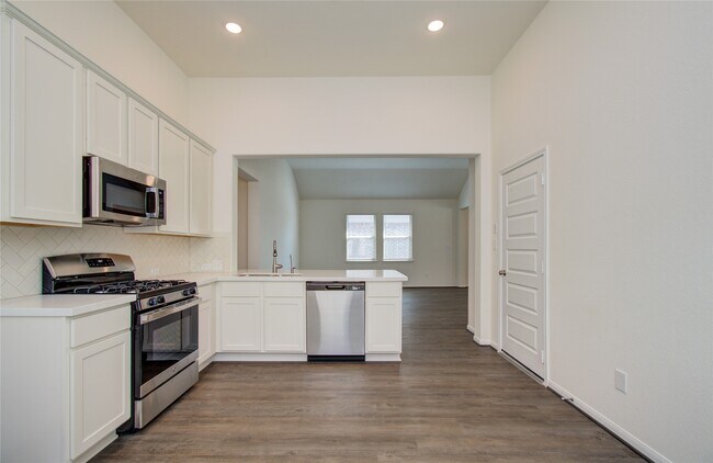 Foto del edificio - 8414 Beacon Bay Cir