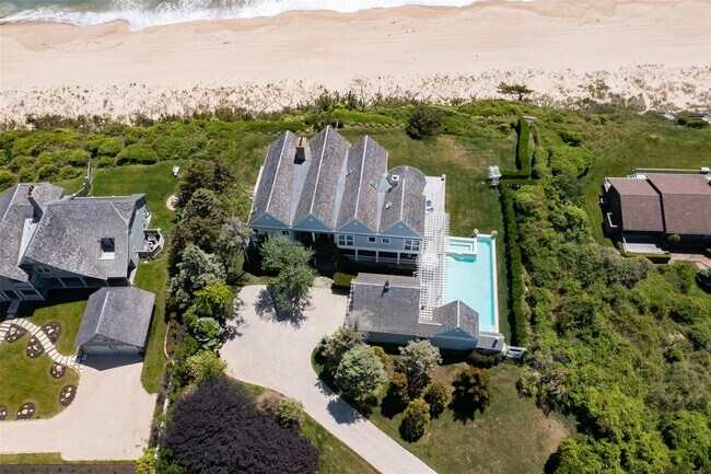 Foto del edificio - 390 Old Montauk Hwy