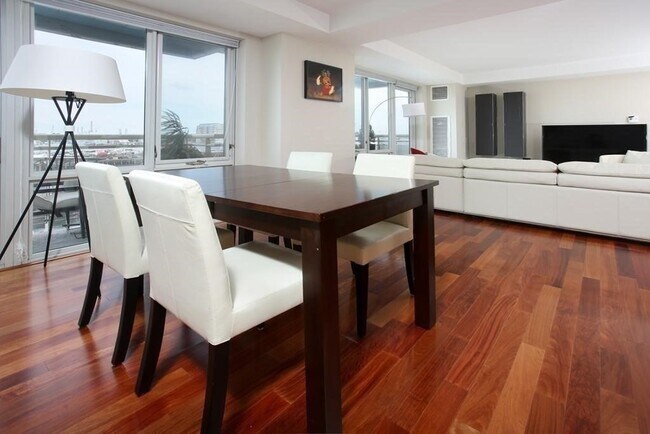 Foto del edificio - 3 Battery Wharf