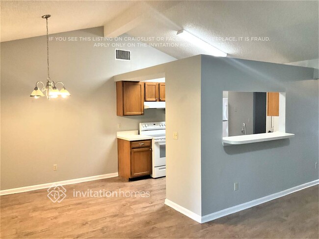 Building Photo - 479 Baybrook Dr
