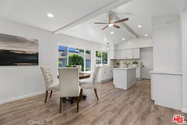 Foto del edificio - 33032 Driftwood Ct
