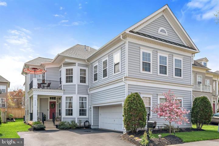 Foto principal - 9490 Bankhead Dr