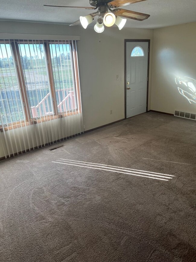 Building Photo - 38326 129th St