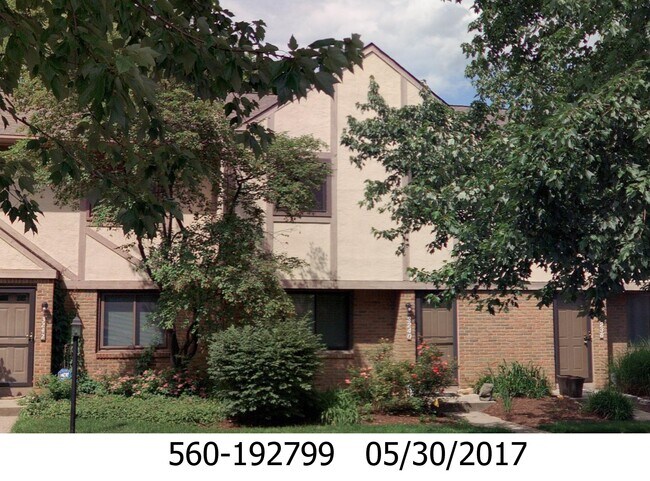 Foto del edificio - 3240 Brookview Way
