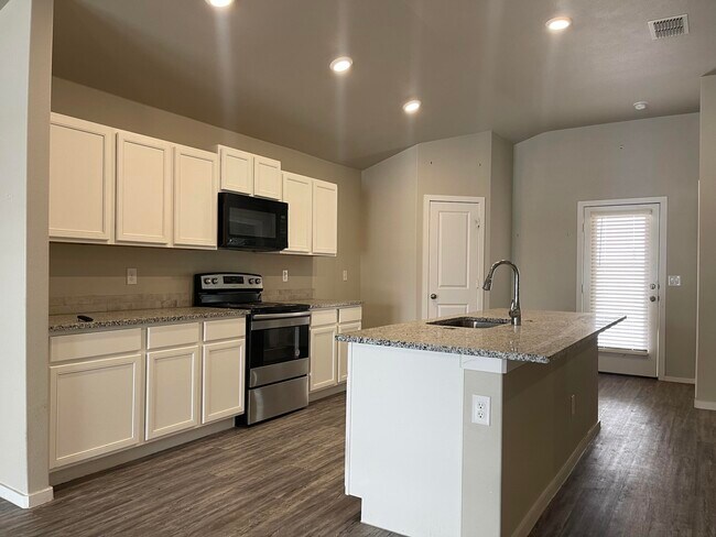 Foto del edificio - 2130 N Texas Ave