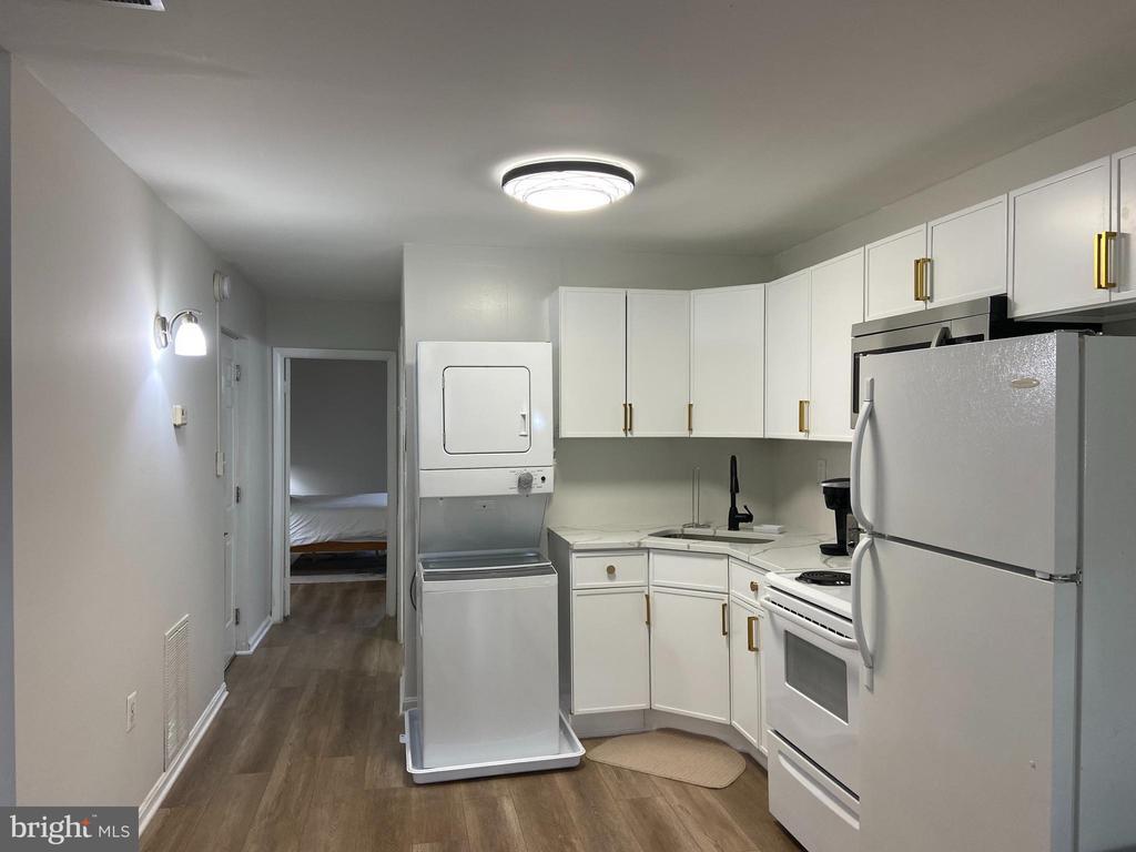 Foto principal - 1827 Eutaw Pl