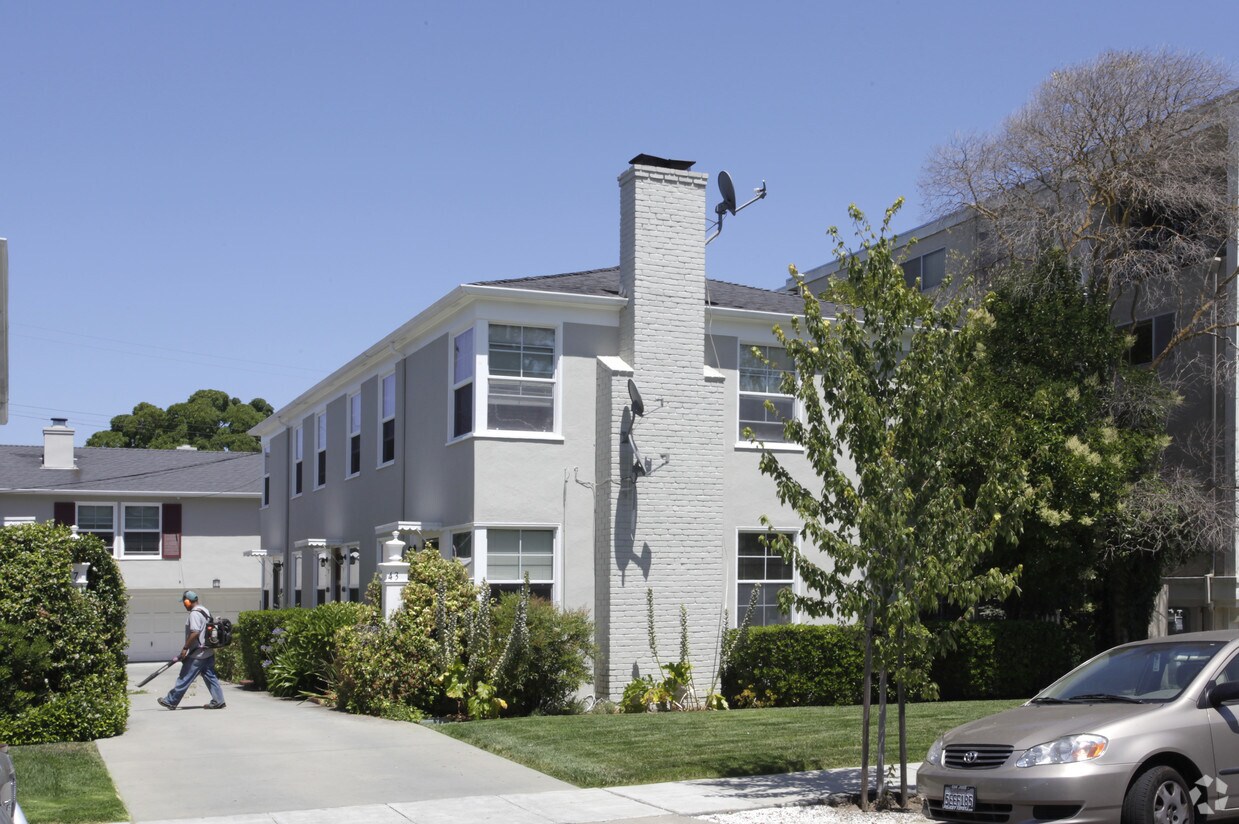 2743 Duane St, Redwood City, CA 94062 Apartments in Redwood City, CA