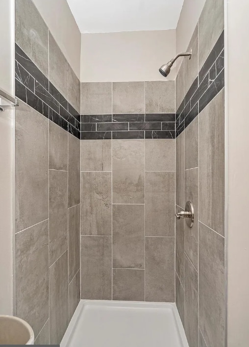 Building Photo - 163 N Wolfe St