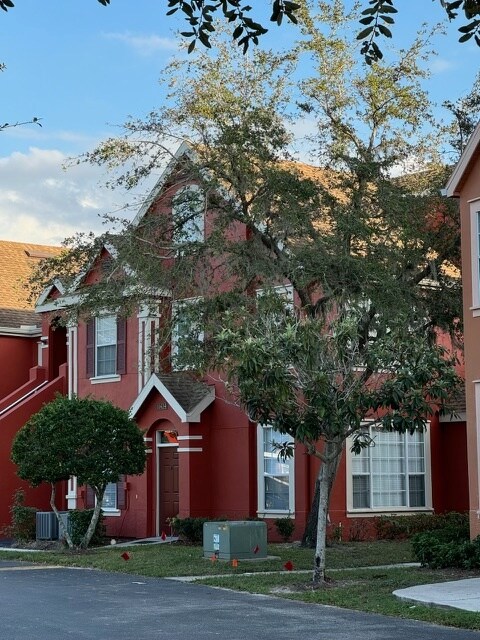 Foto del edificio - 10434 White Lake Ct