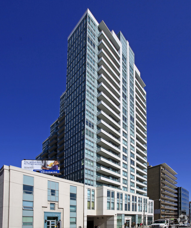 Building Photo - Panache Condos