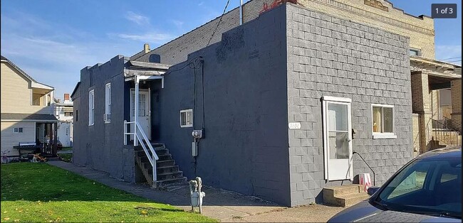 Unit 2 on the left - 1404 4th Ave