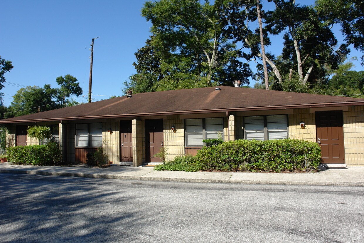 Primary Photo - 4524 NW 23rd Ave