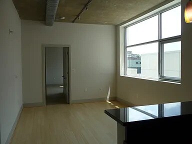 Foto del edificio - 919 Florida Ave NW