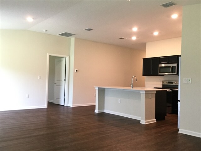 Building Photo - 4375 Seven Canyons Dr