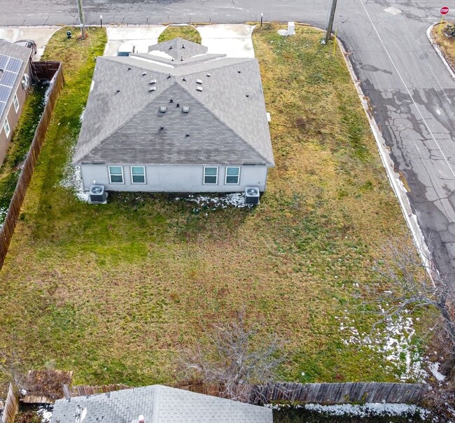 Building Photo - Elevate Your Living Experience, 3BR/2BA Duplex in Killeen!