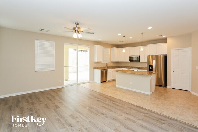 Foto del edificio - 5609 N Balsam St