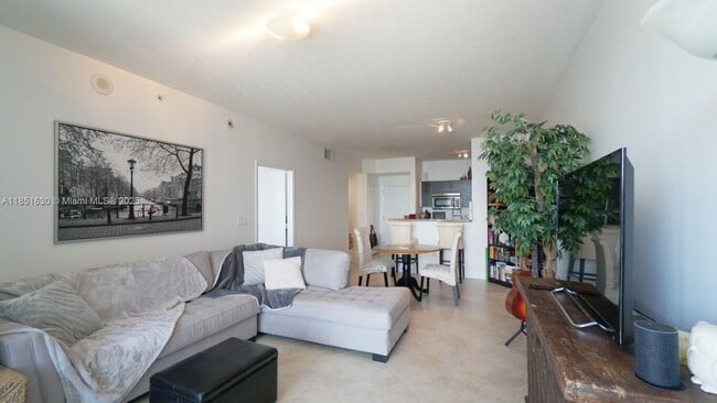 Building Photo - 550 Okeechobee Blvd