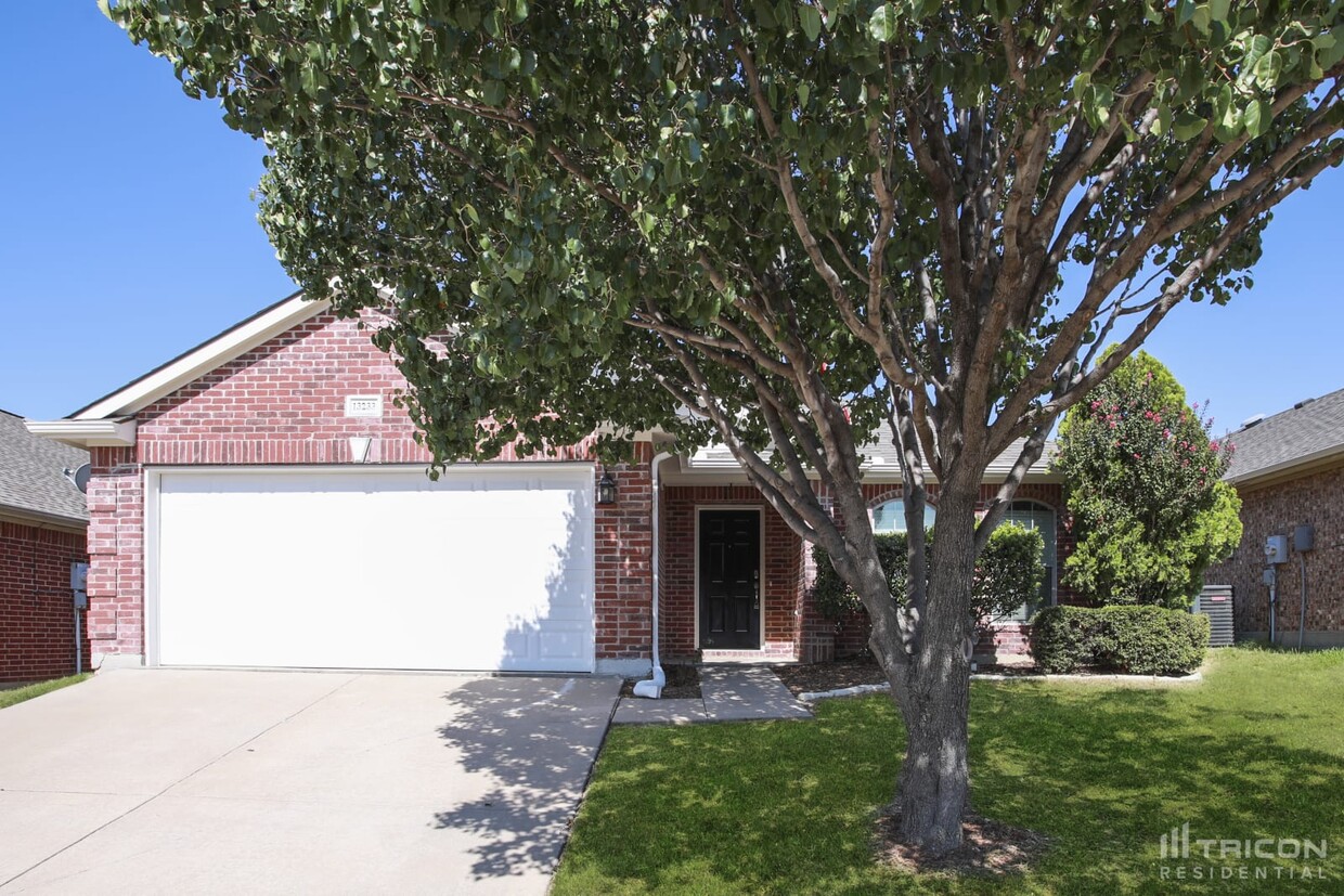 Primary Photo - 13233 Evergreen Dr
