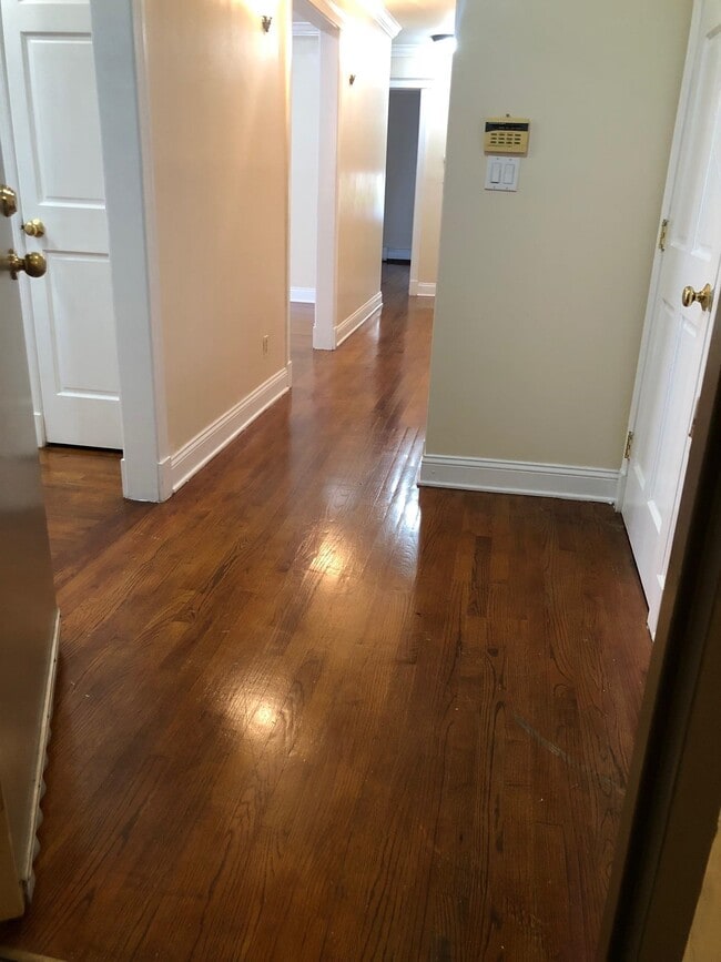 Foto del edificio - 38 Riverview Ct