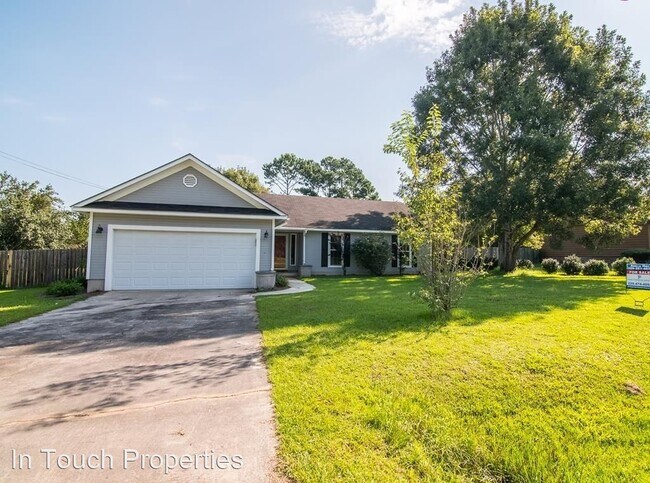 Building Photo - 3 br, 2 bath House - 3949 Foxridge Dr