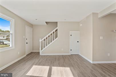 Building Photo - 5221 Daffodil Dr