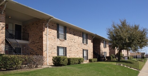 Foto del edificio - Archer Village Apartments