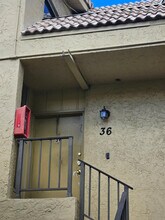 Building Photo - 8401 W Sample Rd