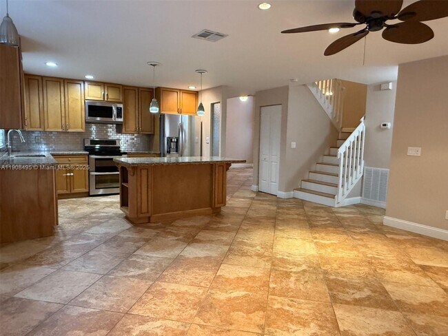 Building Photo - 8152 Mystic Harbor Cir