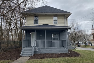 Building Photo - 405 Stanton Ave